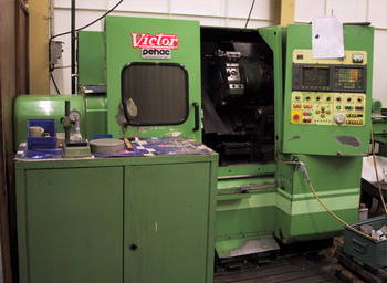 CNC-Drehmaschine VIKTOR TNS-2H Fanuc 10T
